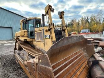 CAT D 8 N