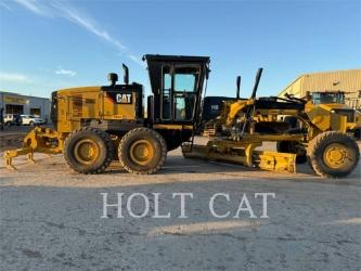 CAT 140 AWD