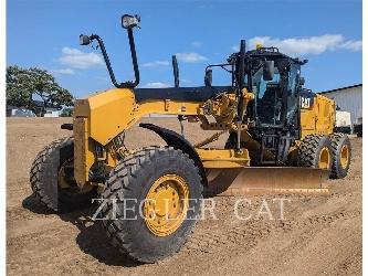 CAT 140M2AWD