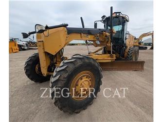 CAT 140M2AWD