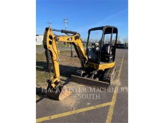 CAT 302.7DCR
