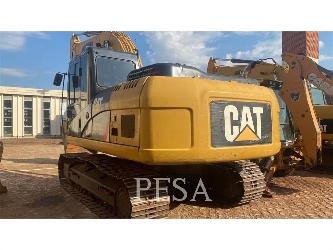 CAT 320D2