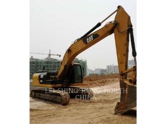 CAT 323D2L