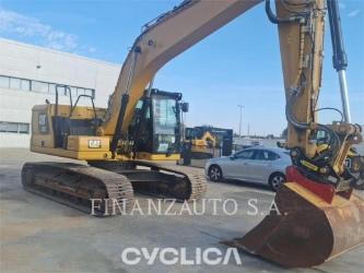 CAT 323E