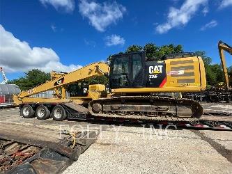 CAT 326FL