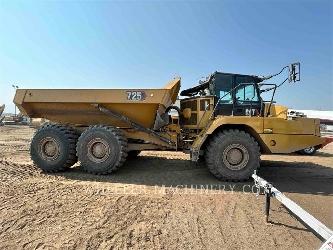 CAT 725