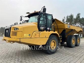 CAT 725