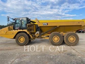 CAT 725