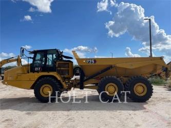 CAT 725