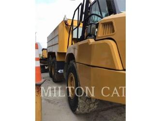 CAT 725C2