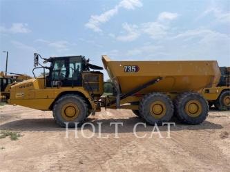 CAT 735
