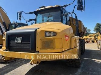 CAT 735