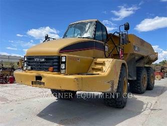 CAT 740