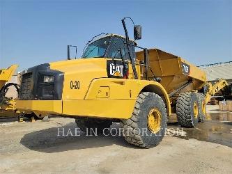 CAT 740B