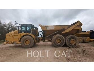 CAT 745