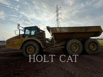 CAT 745