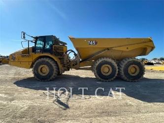 CAT 745