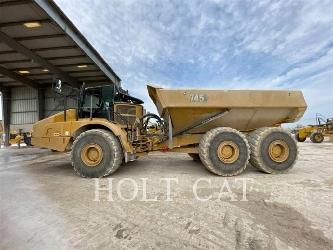 CAT 745