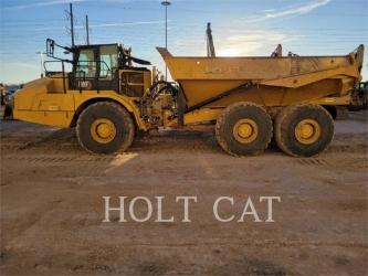 CAT 745