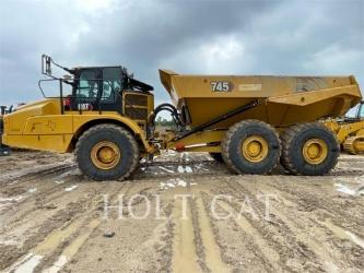 CAT 745