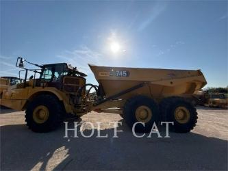 CAT 745