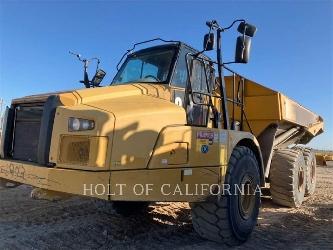 CAT 745C