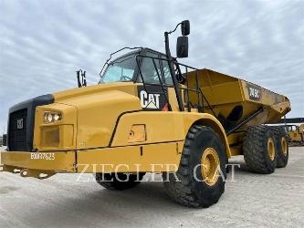 CAT 745C