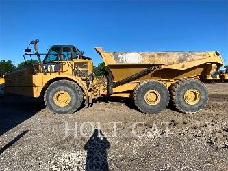 CAT 745C