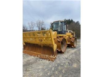 CAT 816F