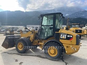 CAT 907M