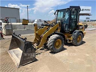 CAT 908M