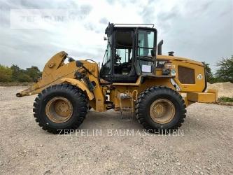 CAT 926M