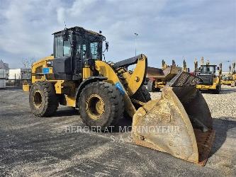 CAT 926M