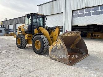 CAT 926M