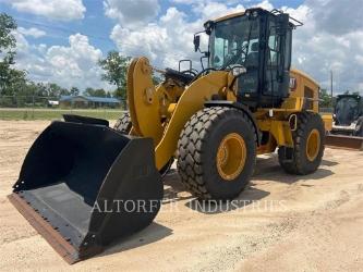 CAT 926M