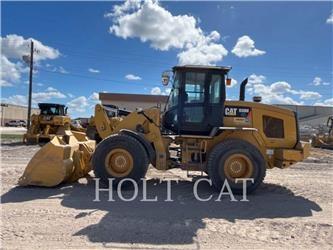 CAT 930M