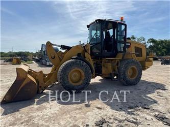 CAT 930M