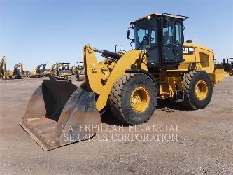 CAT 930M