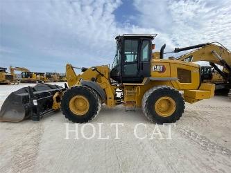 CAT 938M