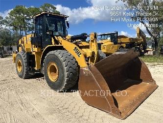 CAT 966M