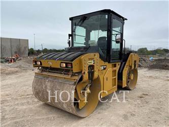 CAT CB10