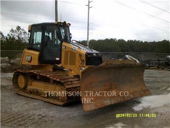 CAT D4