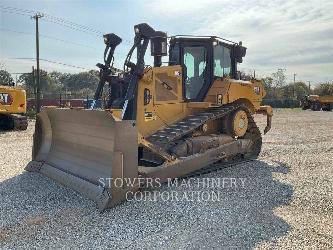 CAT D6