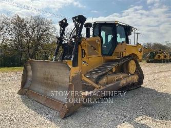 CAT D6