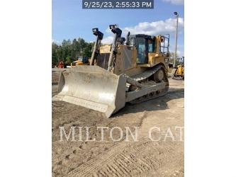 CAT D8T