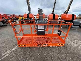 JLG 660SJ