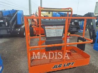 JLG E450AJ