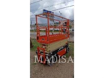 JLG R2632