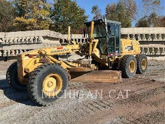 Komatsu GD650A