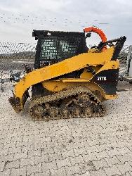 CAT 257 B